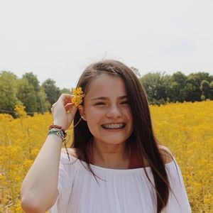 Meet your Posher, Mia